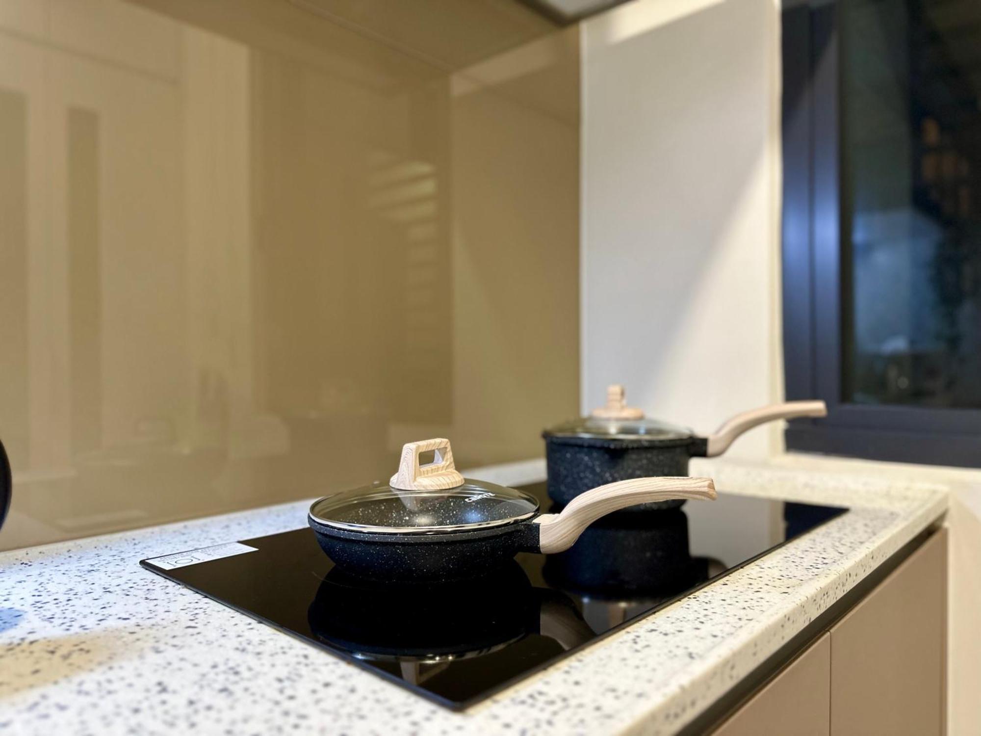 Apartment Millerz Square Mid Valley, Old Klang Road By Rverse *