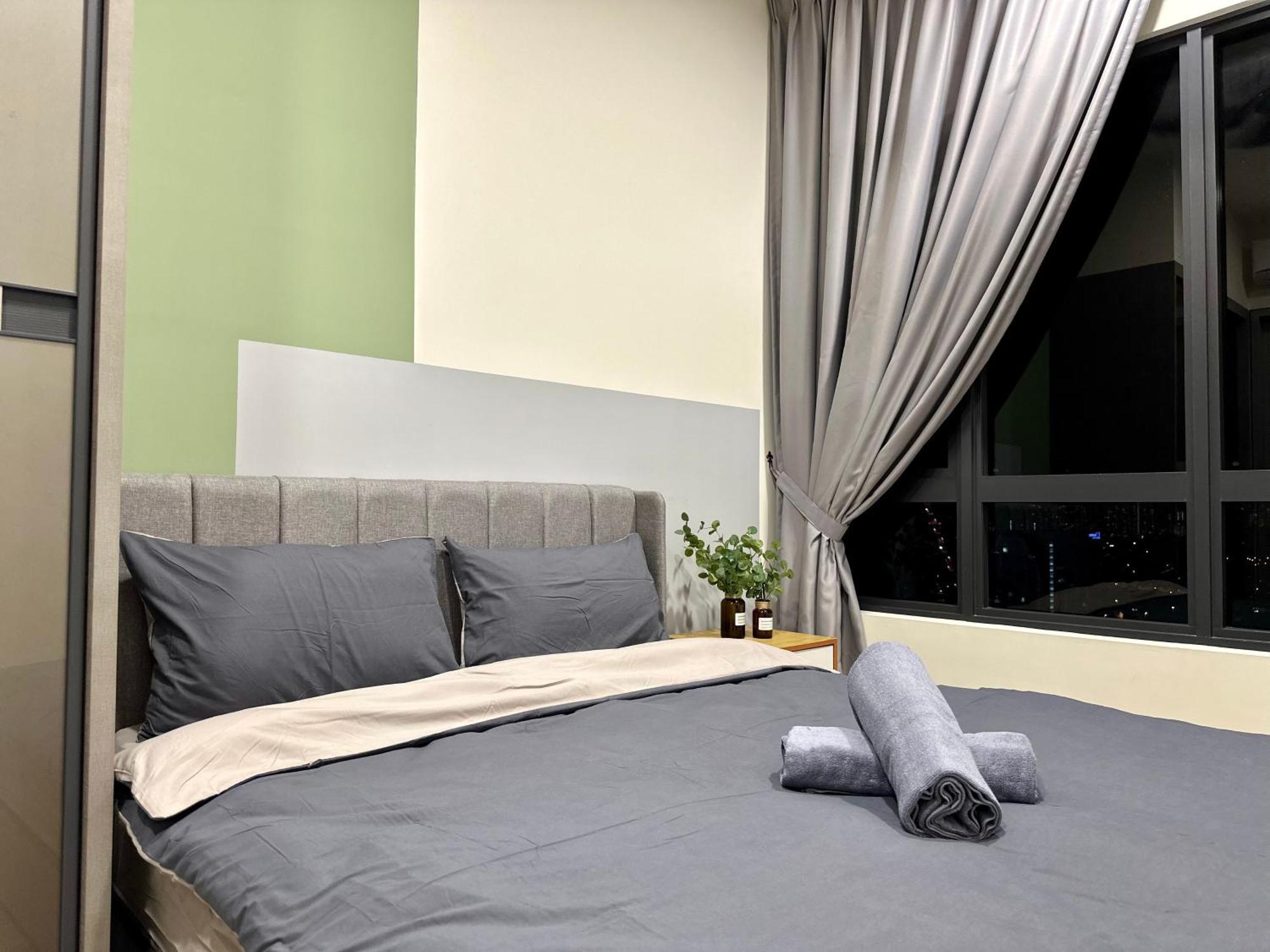Apartment Millerz Square Mid Valley, Old Klang Road By Rverse *