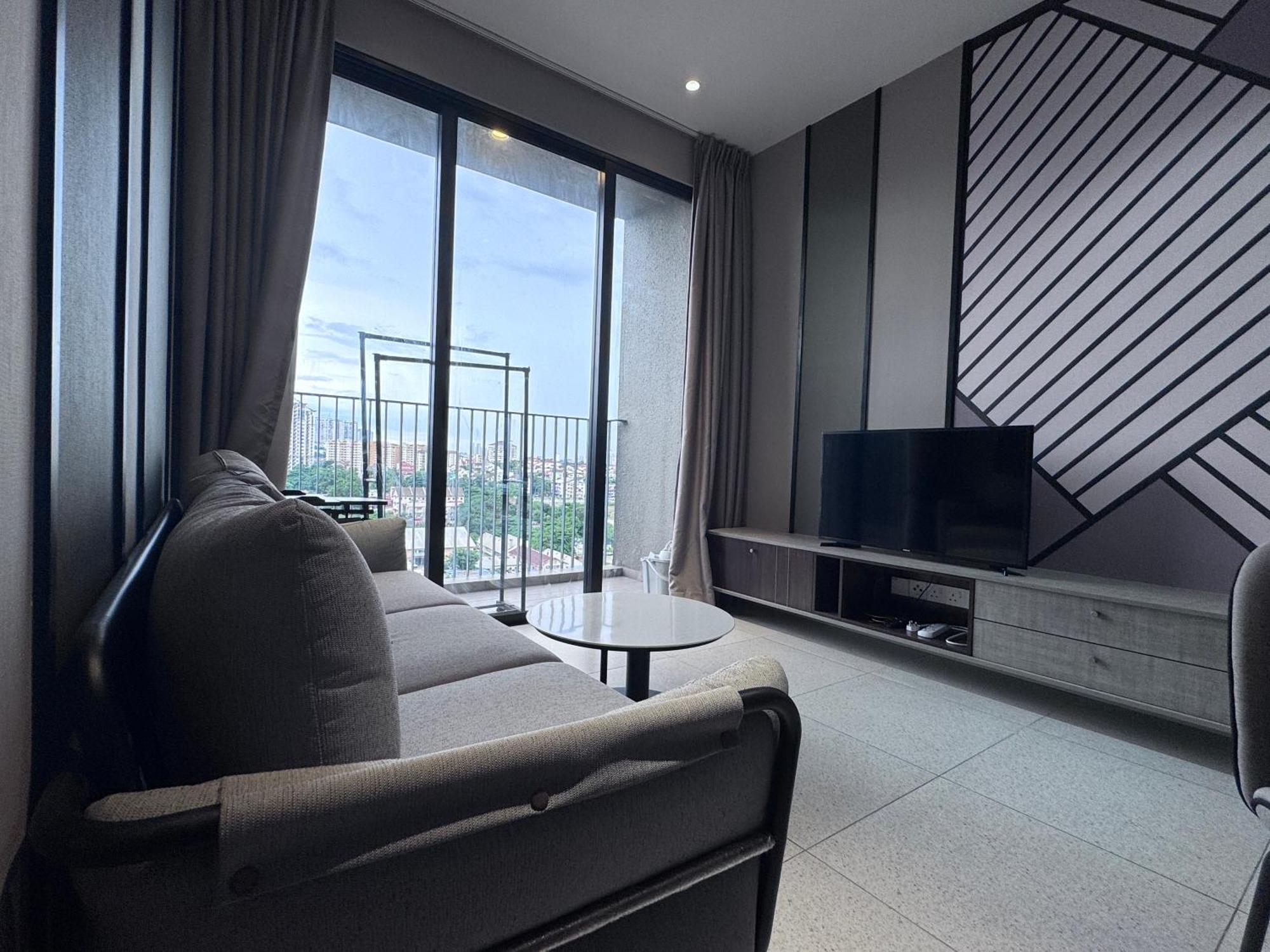 Apartment Millerz Square Mid Valley, Old Klang Road By Rverse *